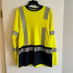 - National Safety Apparel NSA FR hi-viz shirt. Large nice. Flame resistant